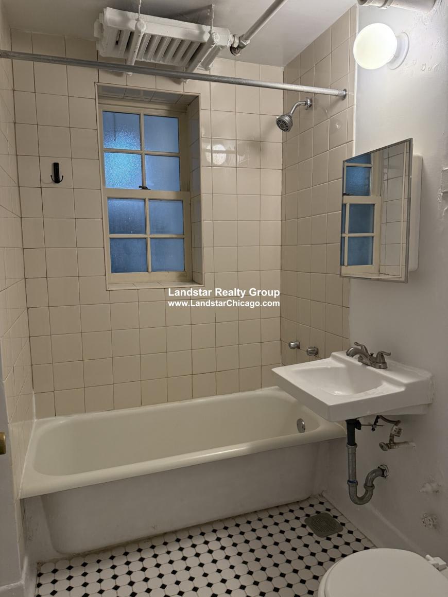 1454 Oak Ave. – photo 4