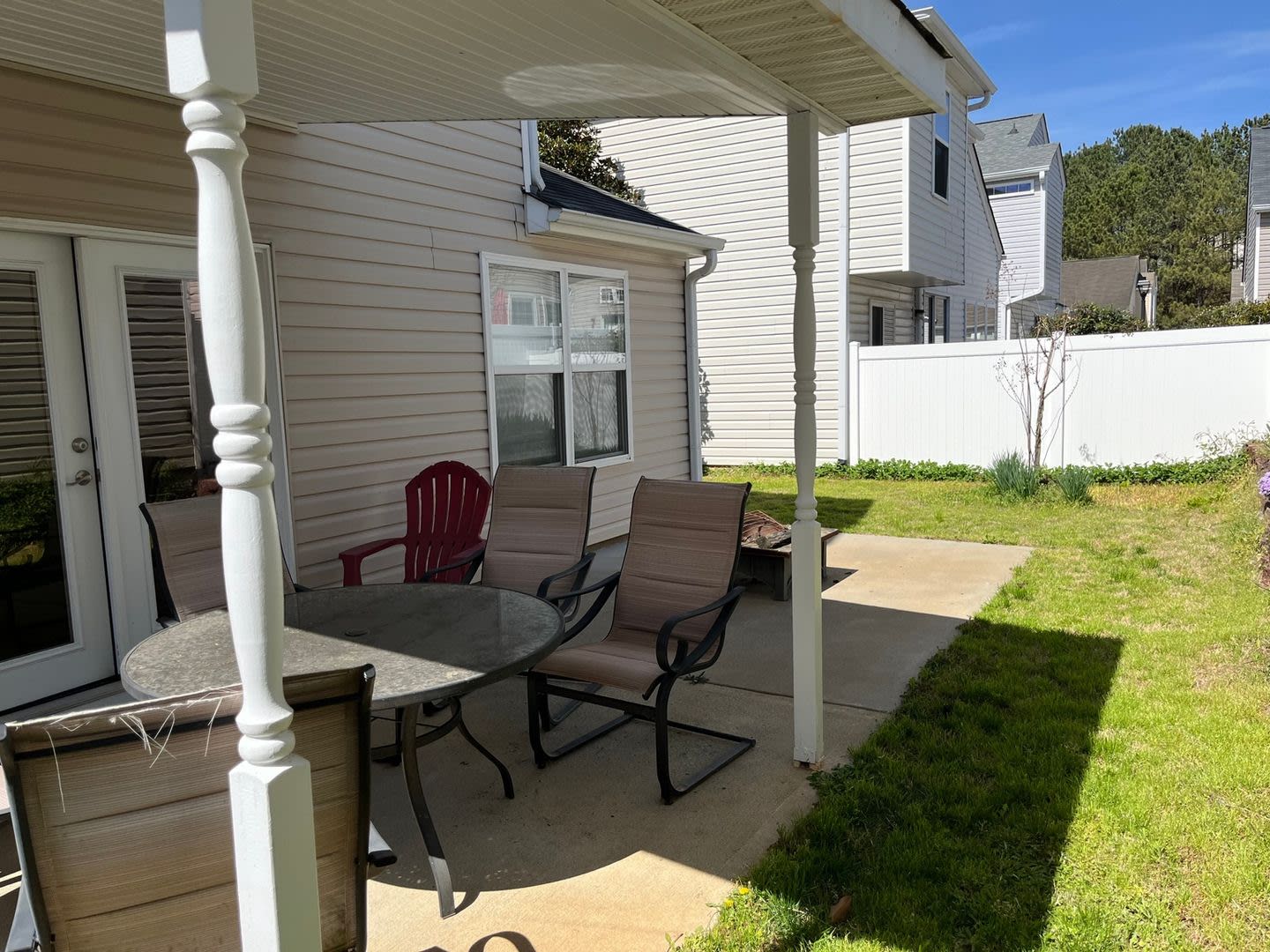 2 Bedroom Single Family Home in Woodstock – photo 5
