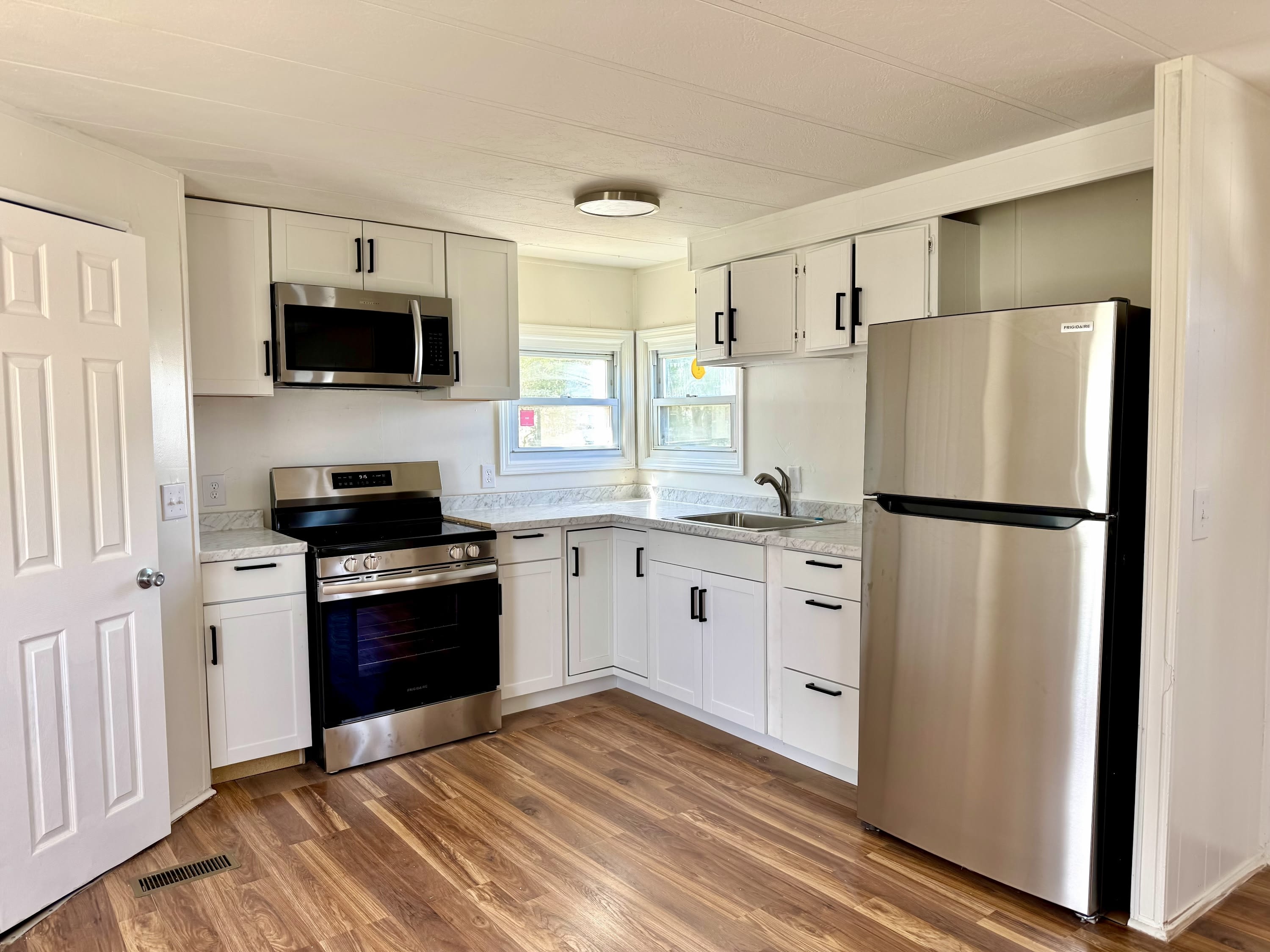 400 Abercrombie RoadLot 8 – photo 3
