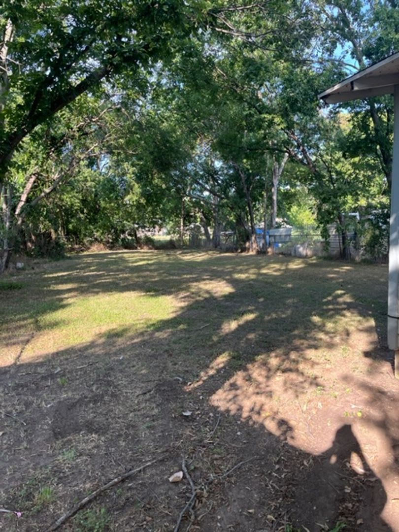 3 bed 1 bath ready now – photo 3