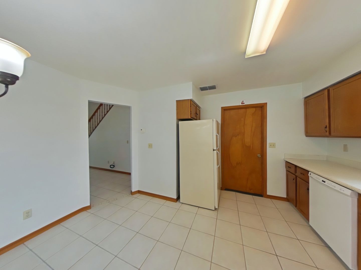 Corner Lot Townhome For Rent in The Willows, a peaceful 55+ community in the heart of Clermont! – photo 5