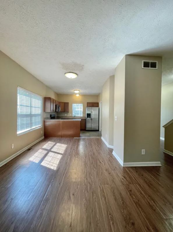 1006 East 61st Street – photo 2