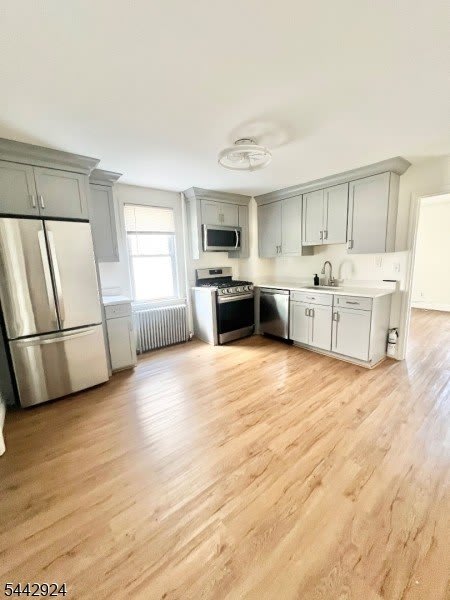 96 98 Baker Ave – photo 5