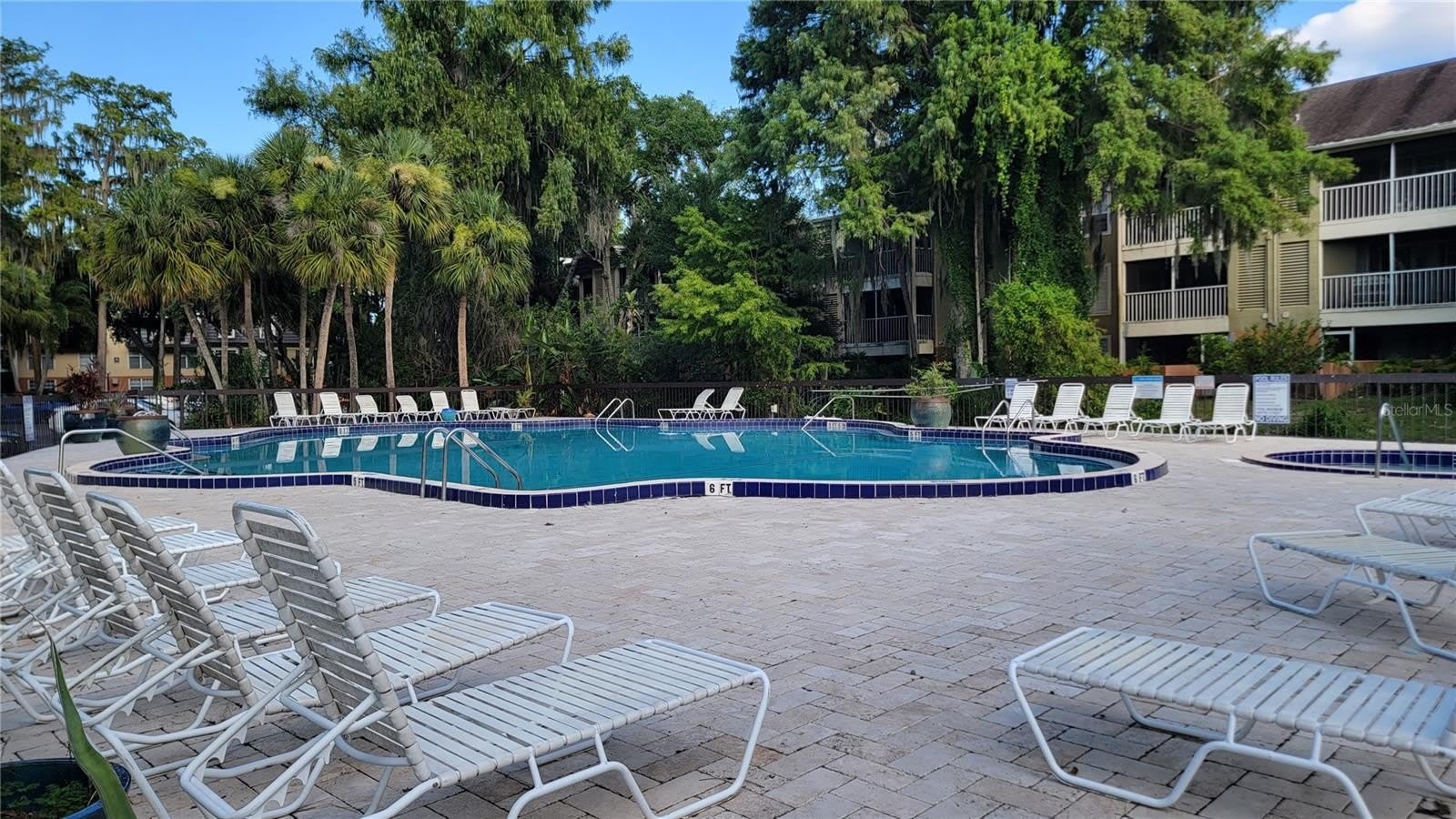 4023 VERSAILLES Drive – photo 1