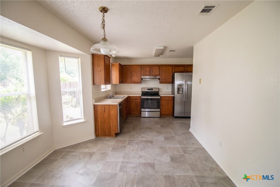 3615 Coral Bay Lane – photo 4
