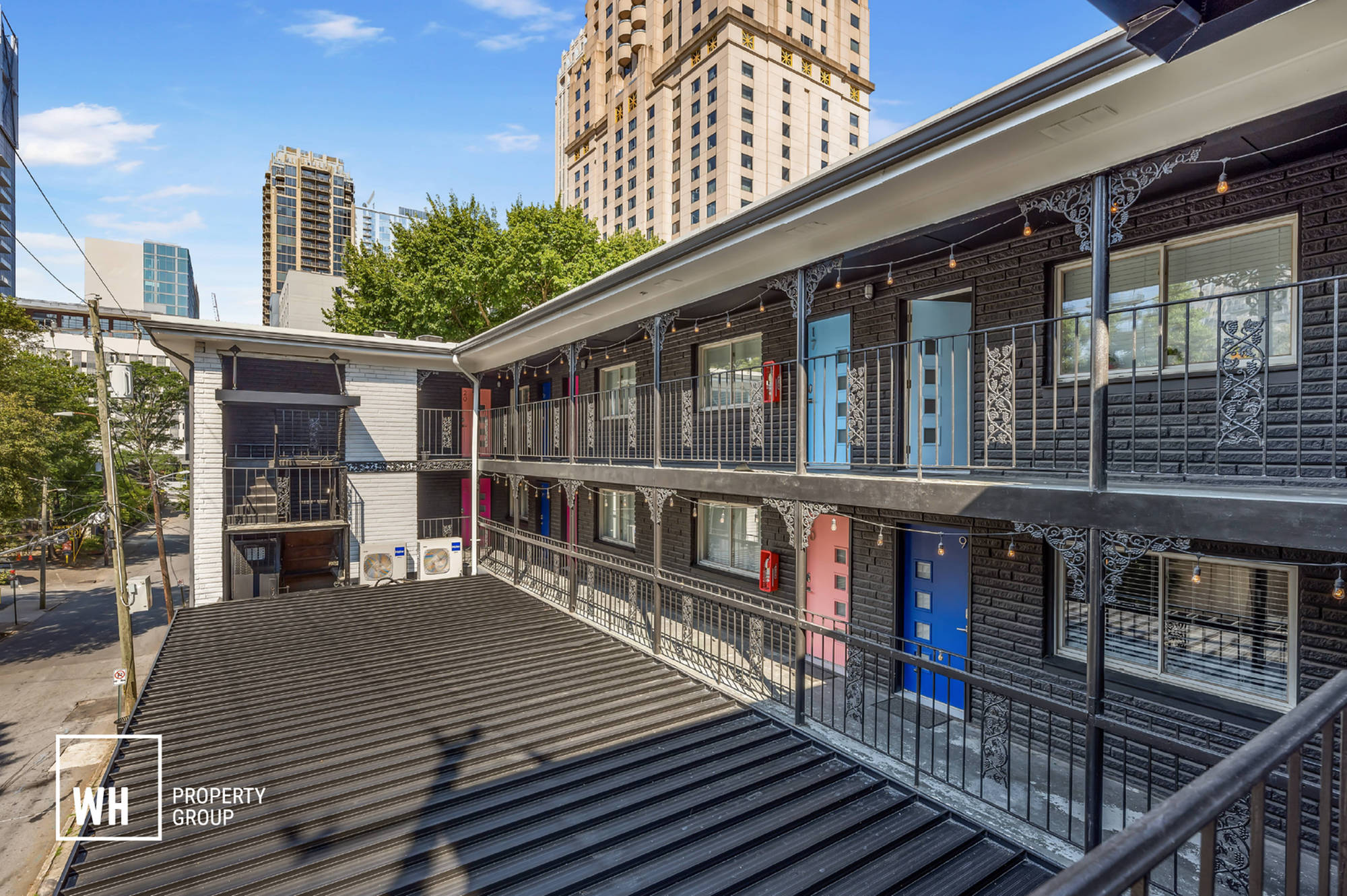 Crescent Avenue Apartments – photo 1