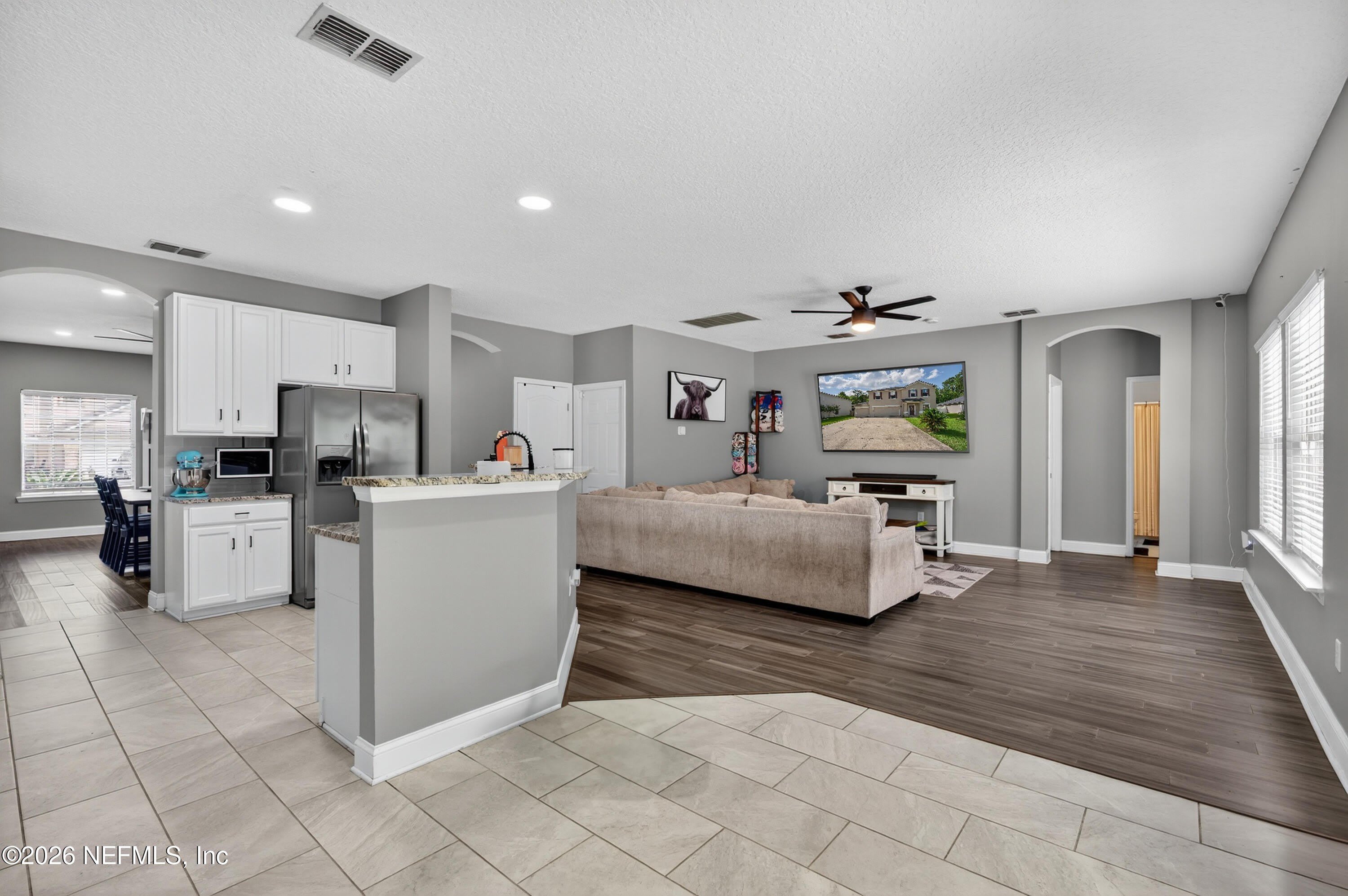 2038 Creekmont Drive – photo 2