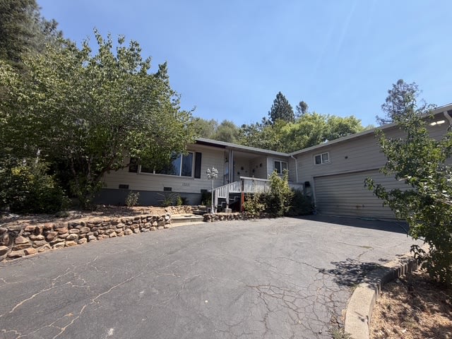 12931 Ridge View Dr – photo 1