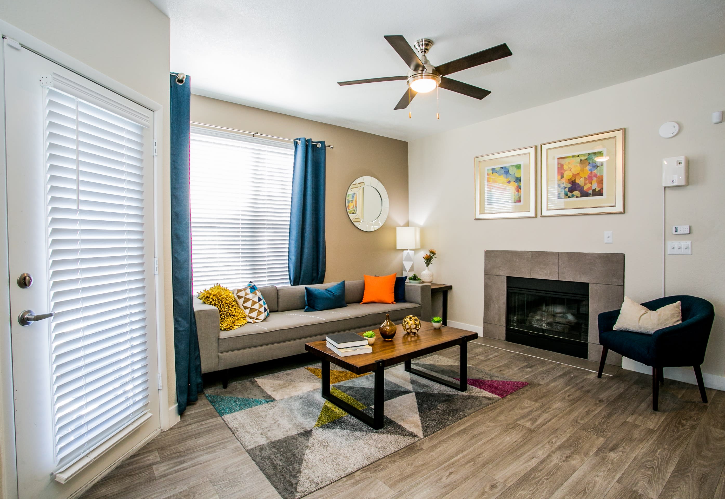 The Layne at Peccole Ranch – photo 4