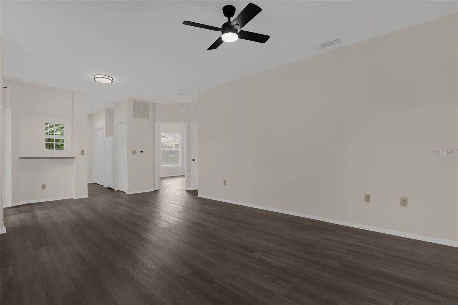 1325 ROTONDA Point – photo 5