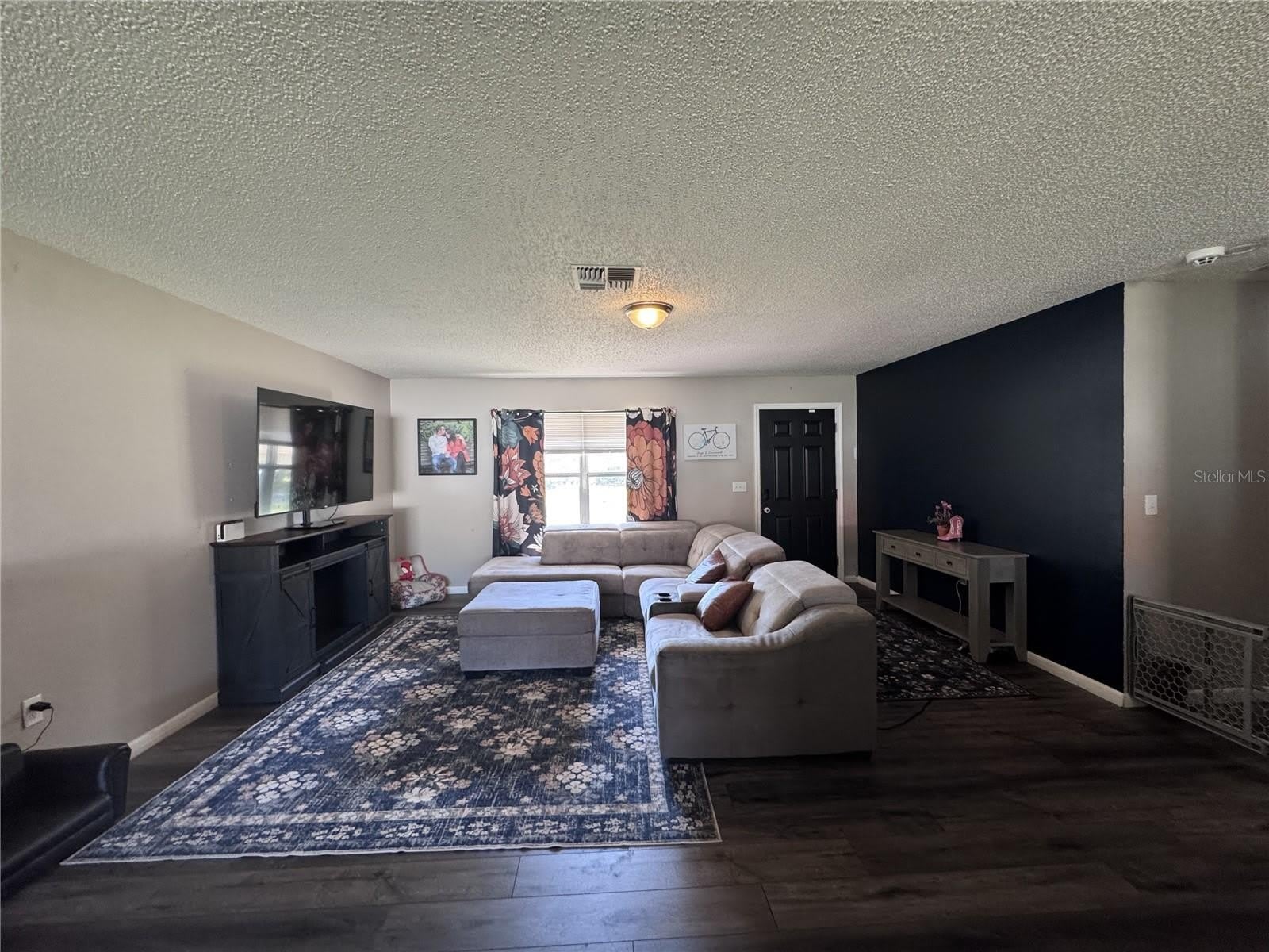 24 SAPPHIRE Way – photo 5