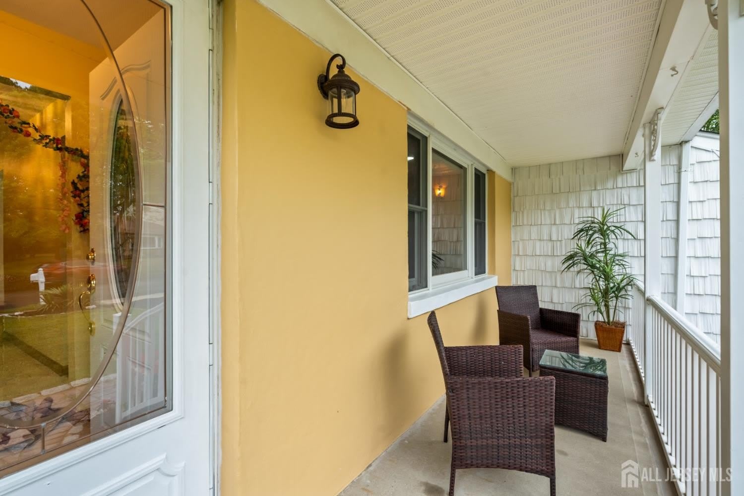 16 London Drive – photo 4