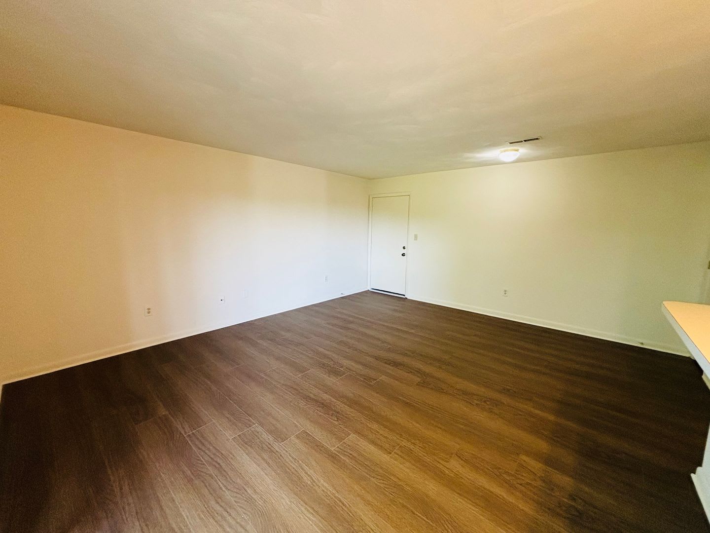 3 Bedroom 2 Bath Condo – photo 3