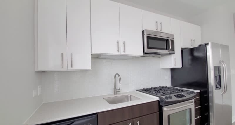 814 W Adams – photo 4