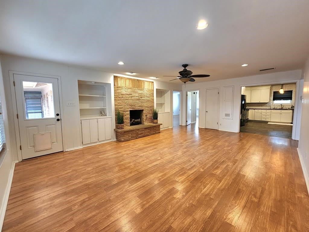 2305 Country Club Dr – photo 4