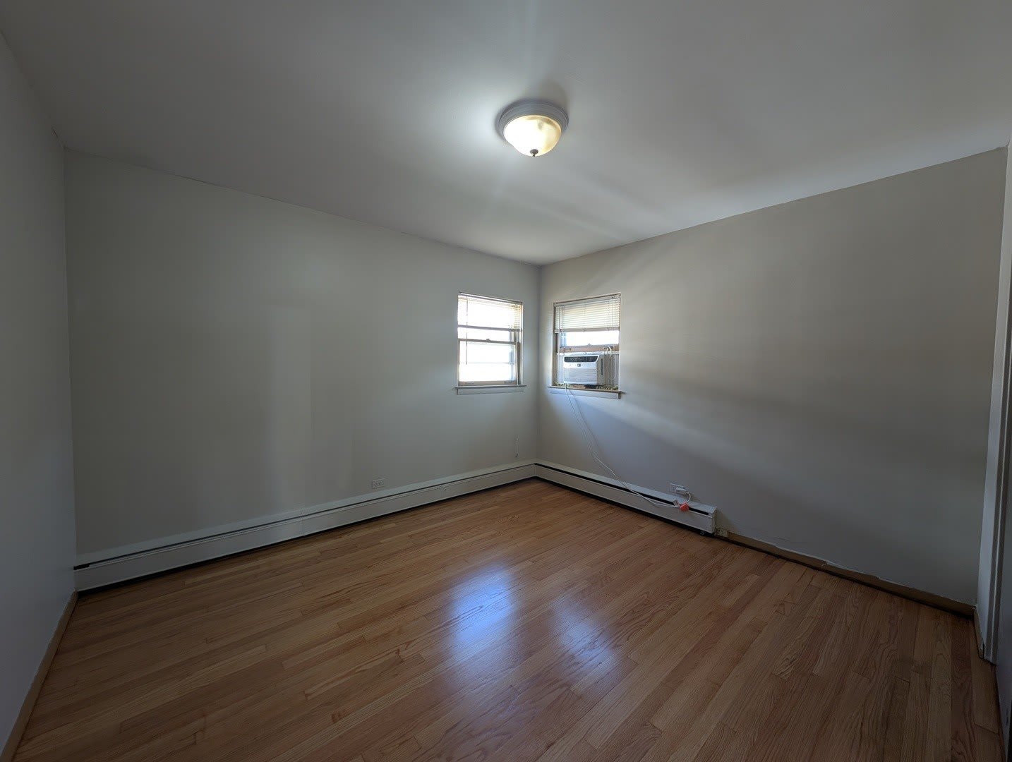 300 Burlington Avenue – photo 5