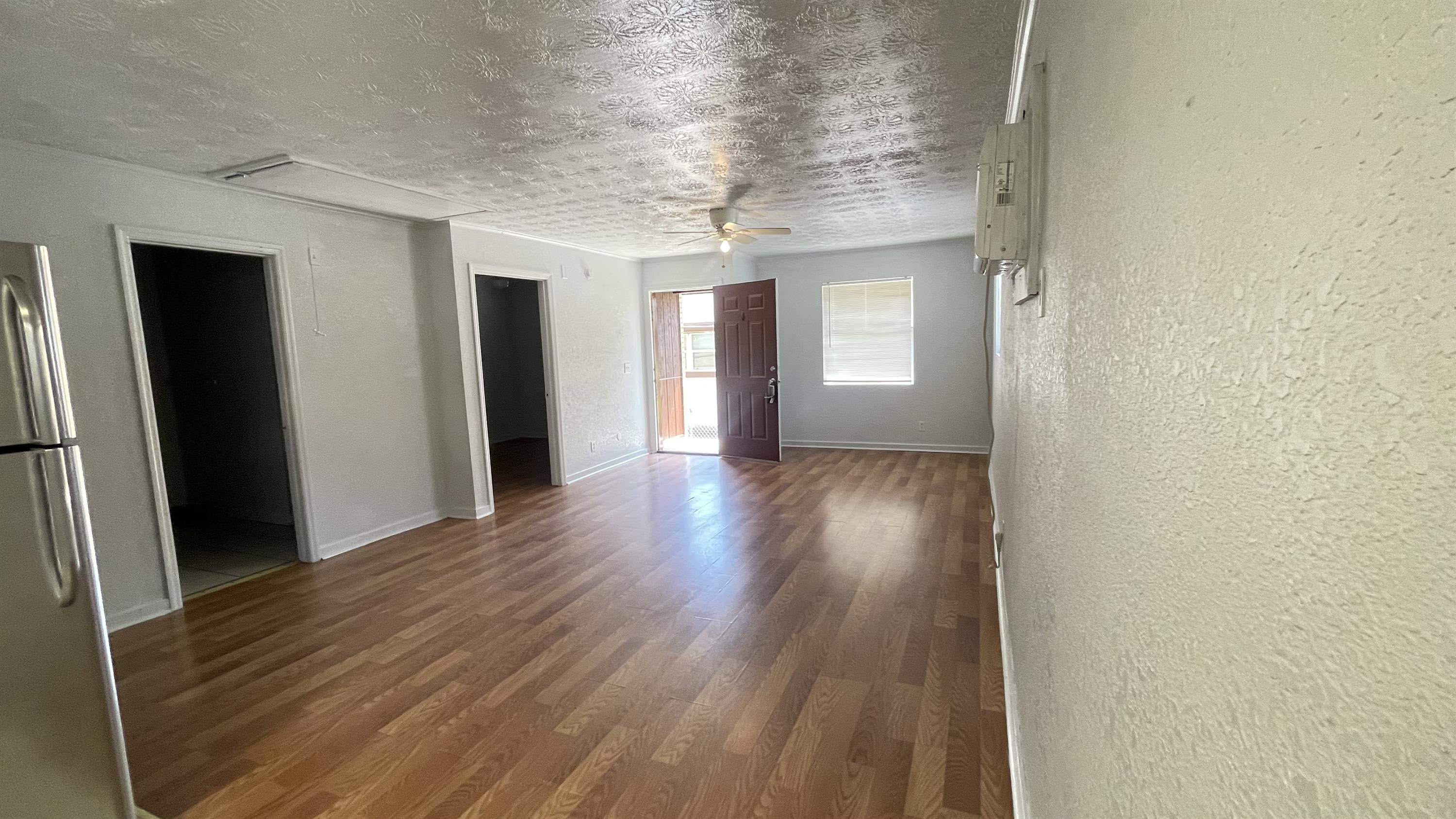 5689 Atlee Avenue – photo 5