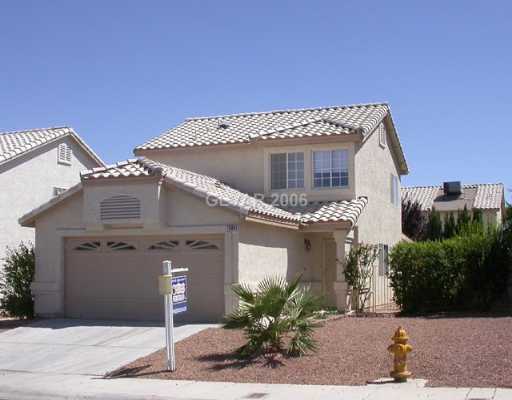BEAUTIFUL 1,261 SQ FT, 2 STORY, 3BD, 2.5 BTH, 2 CAR GARAGE, LOCATED NEAR PARK, SHOPPING AND SCHOOLS. – photo 1