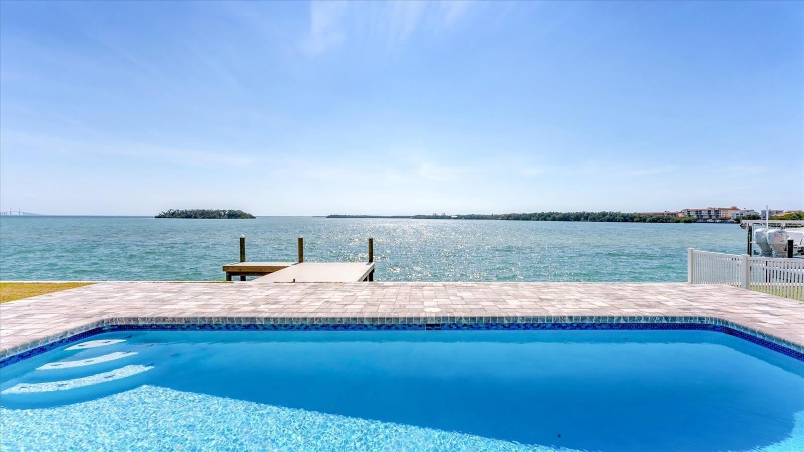 120 Sands Point Drive – photo 1