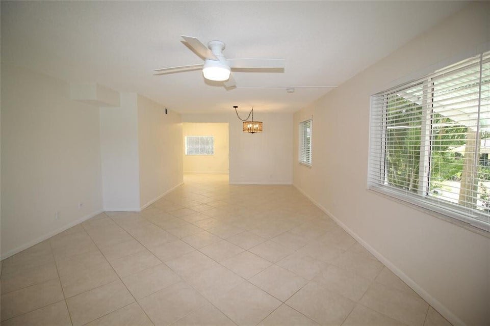 450 Southwest 9th Street – photo 5