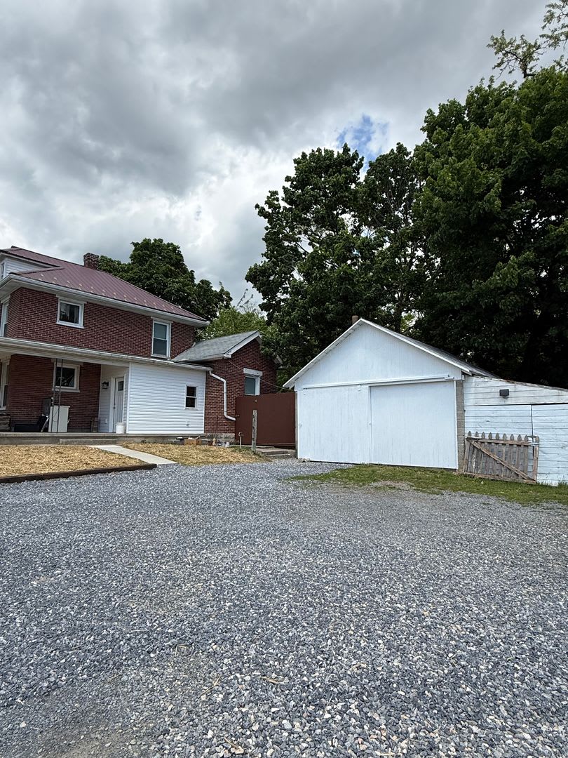Charming 3BR Home for Rent – photo 3
