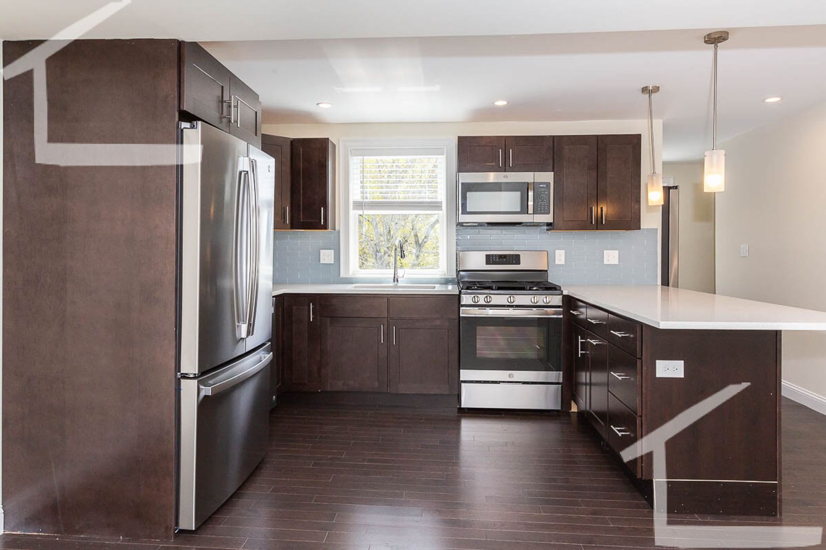 Brand New Home In Waltham Available For Rent On 8 1 26 – photo 5