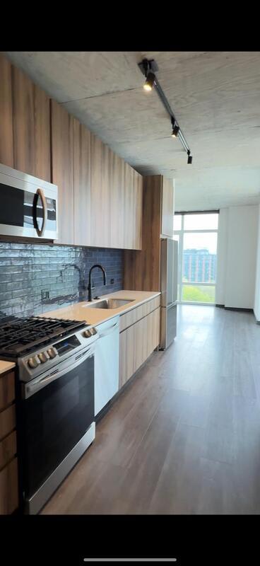 2165 W Lake st – photo 1