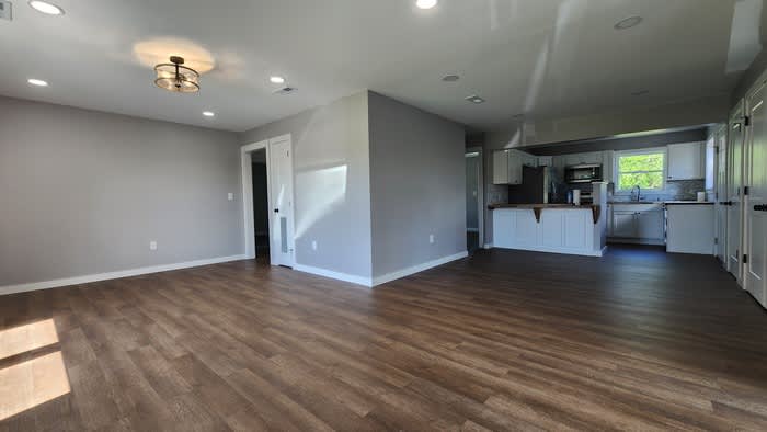 102 South North Street – photo 1