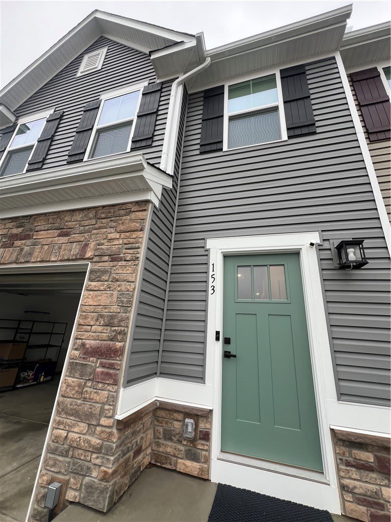 153 Melinda Court – photo 3