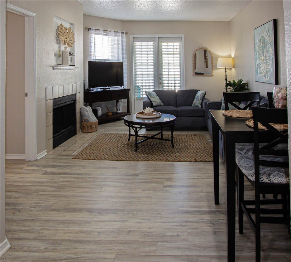 14721 Whitecap Boulevard – photo 5