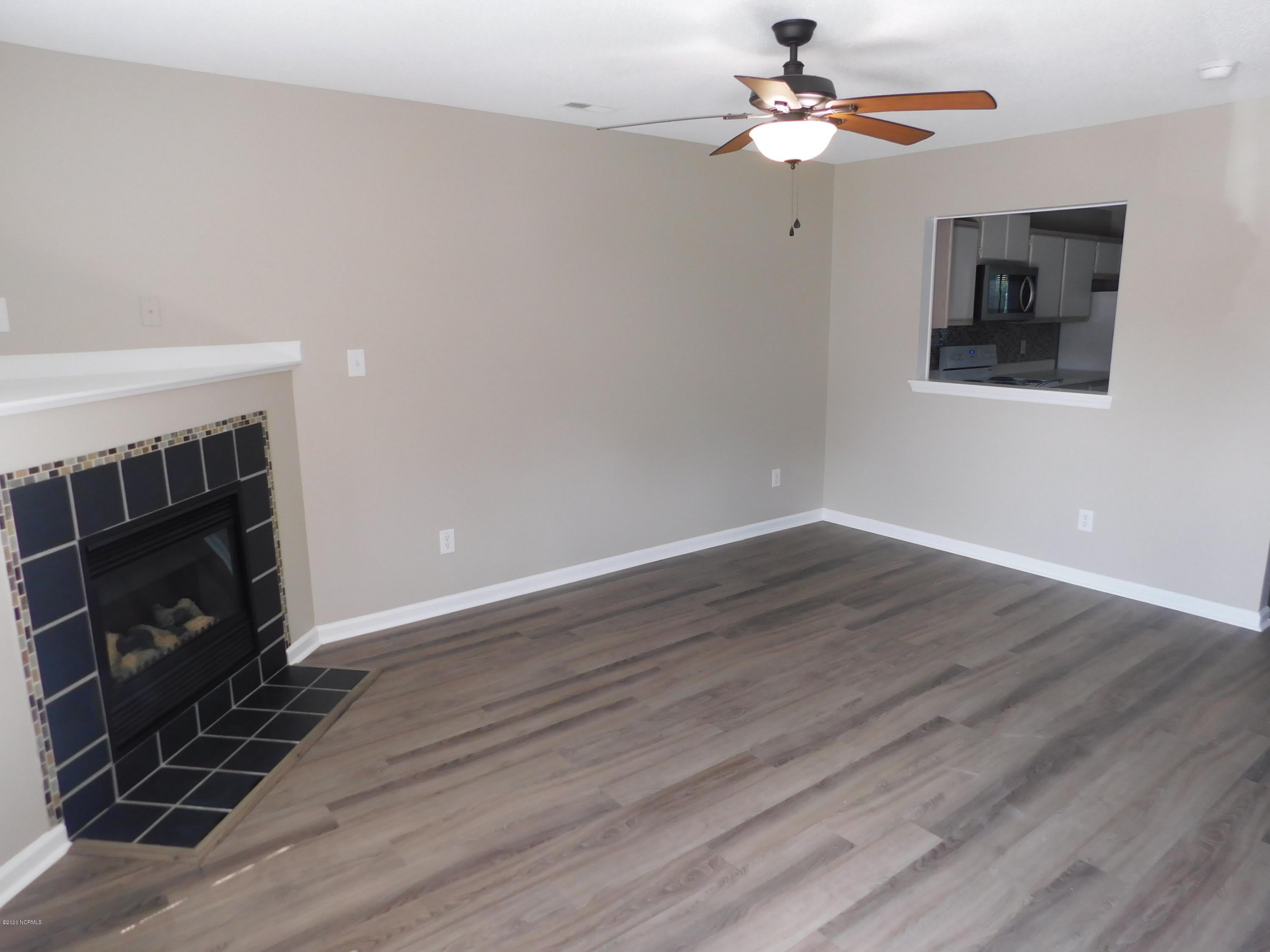 203 Spring Meadow Circle – photo 2