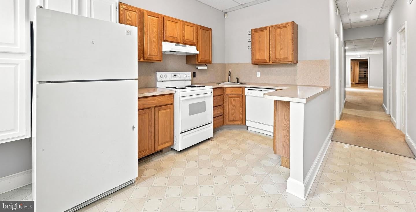 506 W 9TH ST #A1 – photo 2