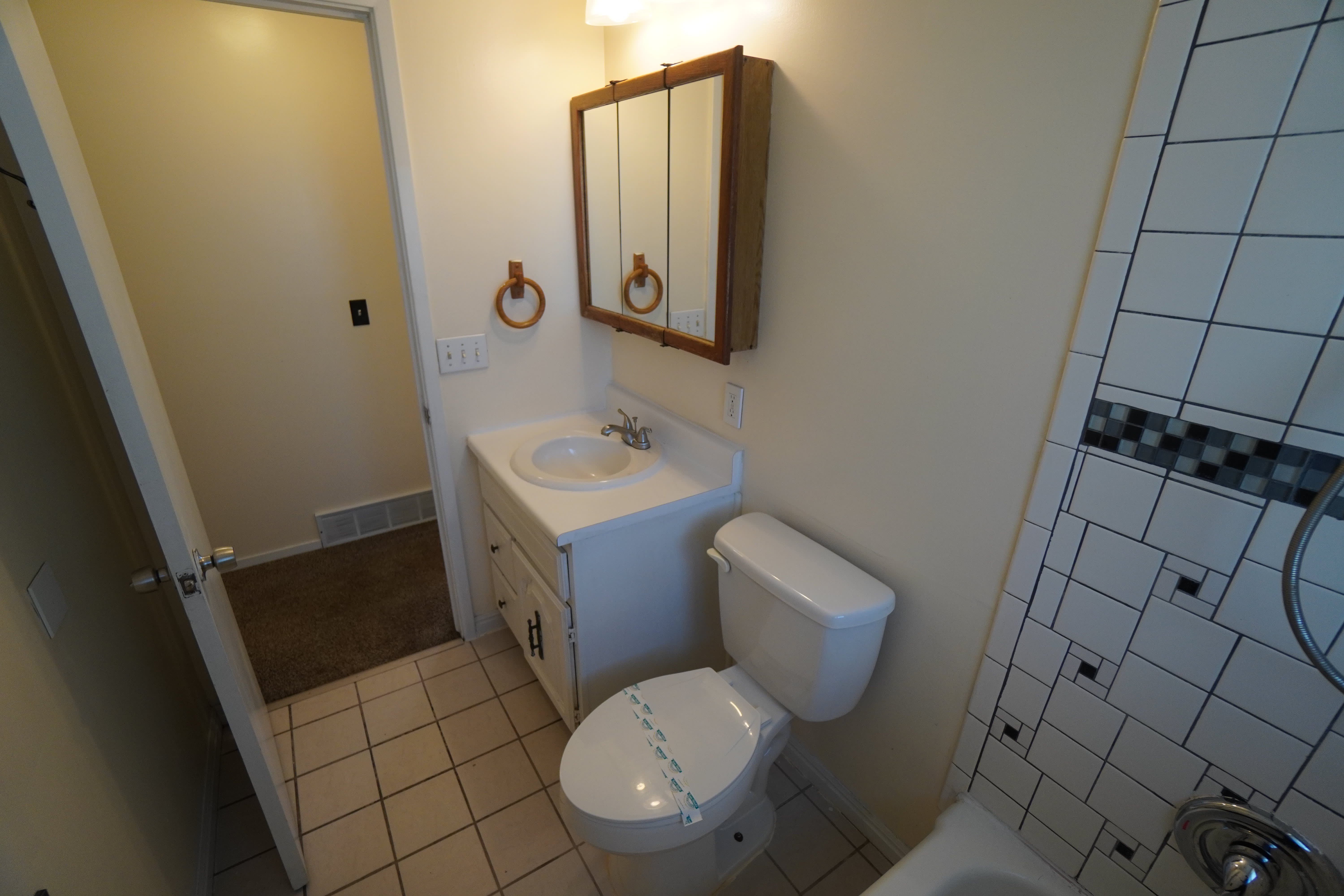 277 W 2300 N – photo 4