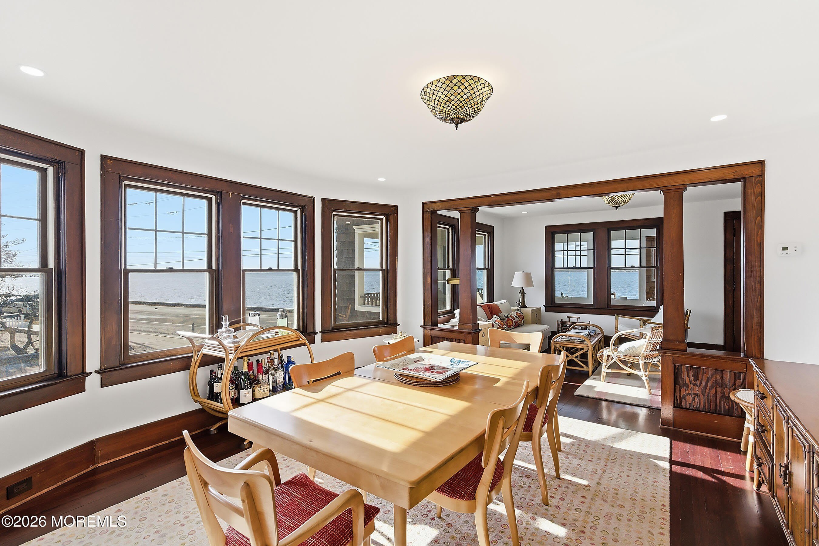 600 N Bayview Avenue – photo 2