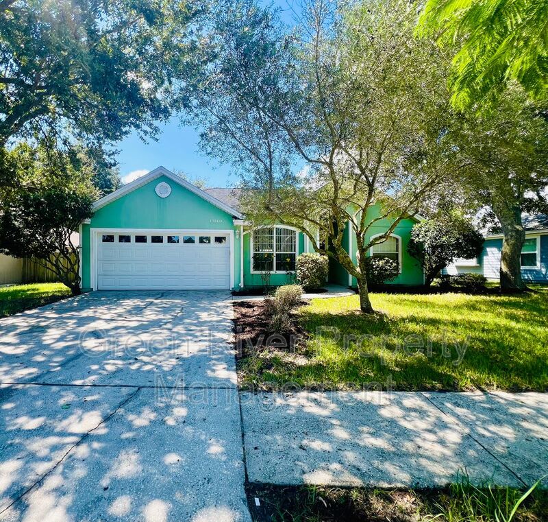 13140 Staffordshire Drive S – photo 3