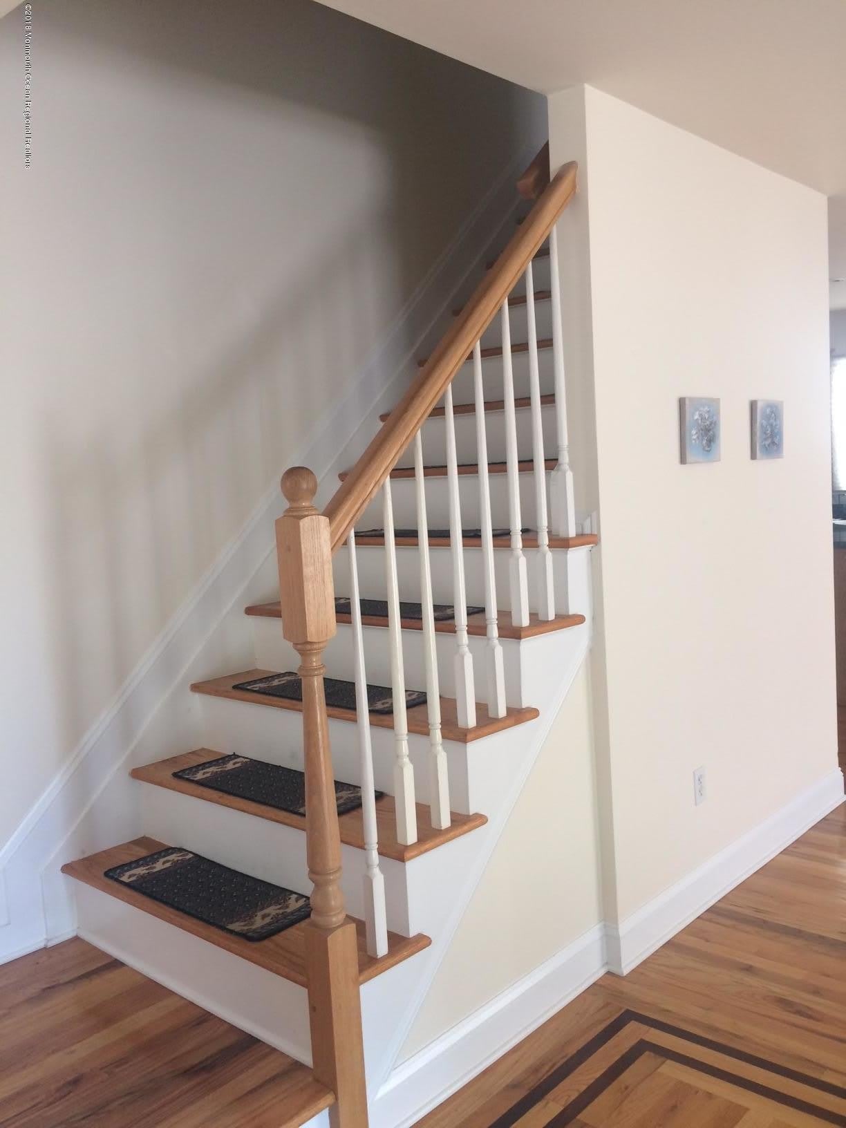 508 Lake Terrace – photo 5