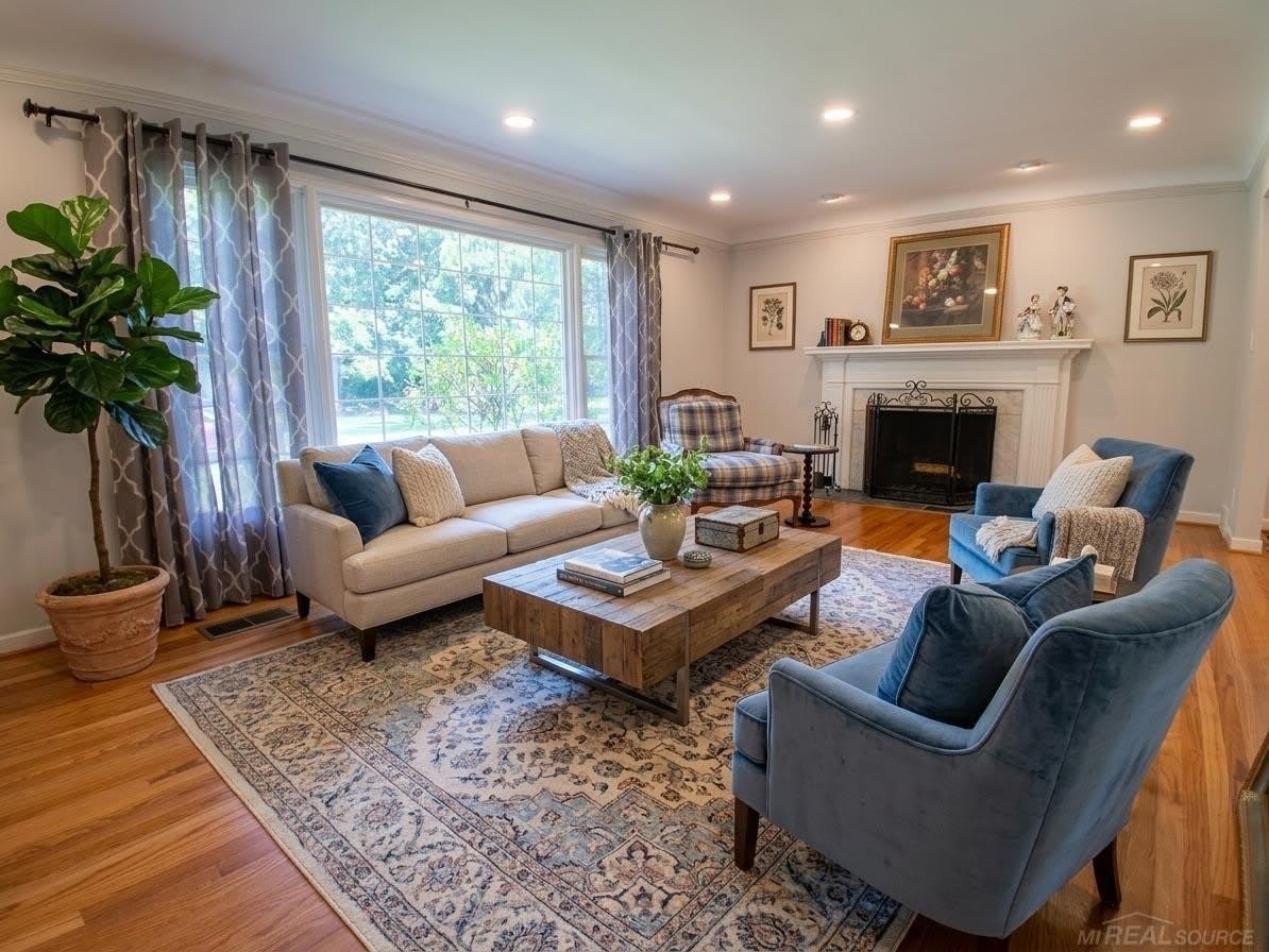 906 Putney Street – photo 3