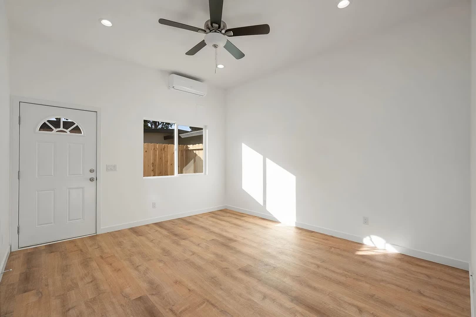4161 Clairemont Mesa Blvd – photo 4