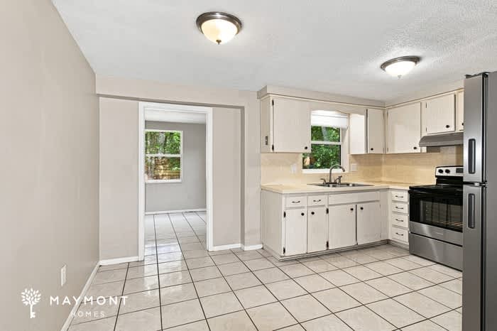 11047 Carol Drive – photo 5