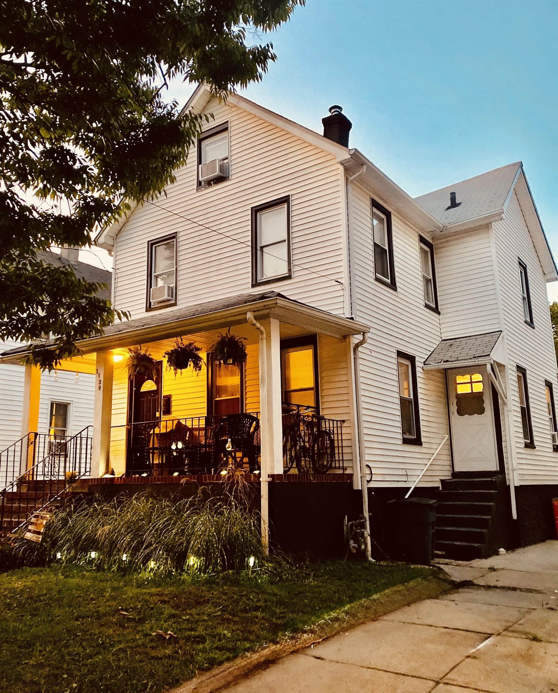 1139 Asbury Ave – photo 2