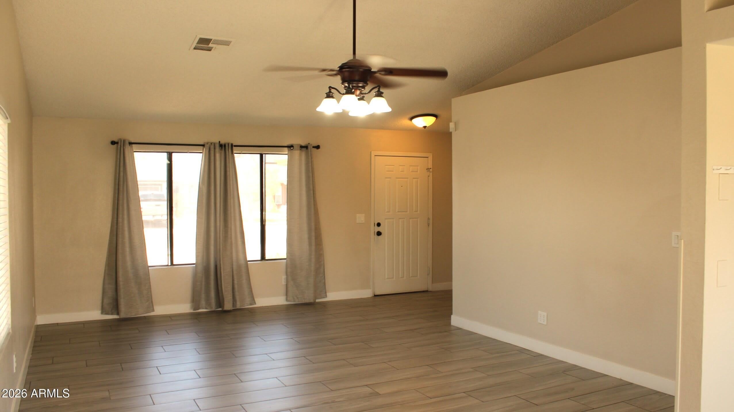 5425 N 74 Drive – photo 3
