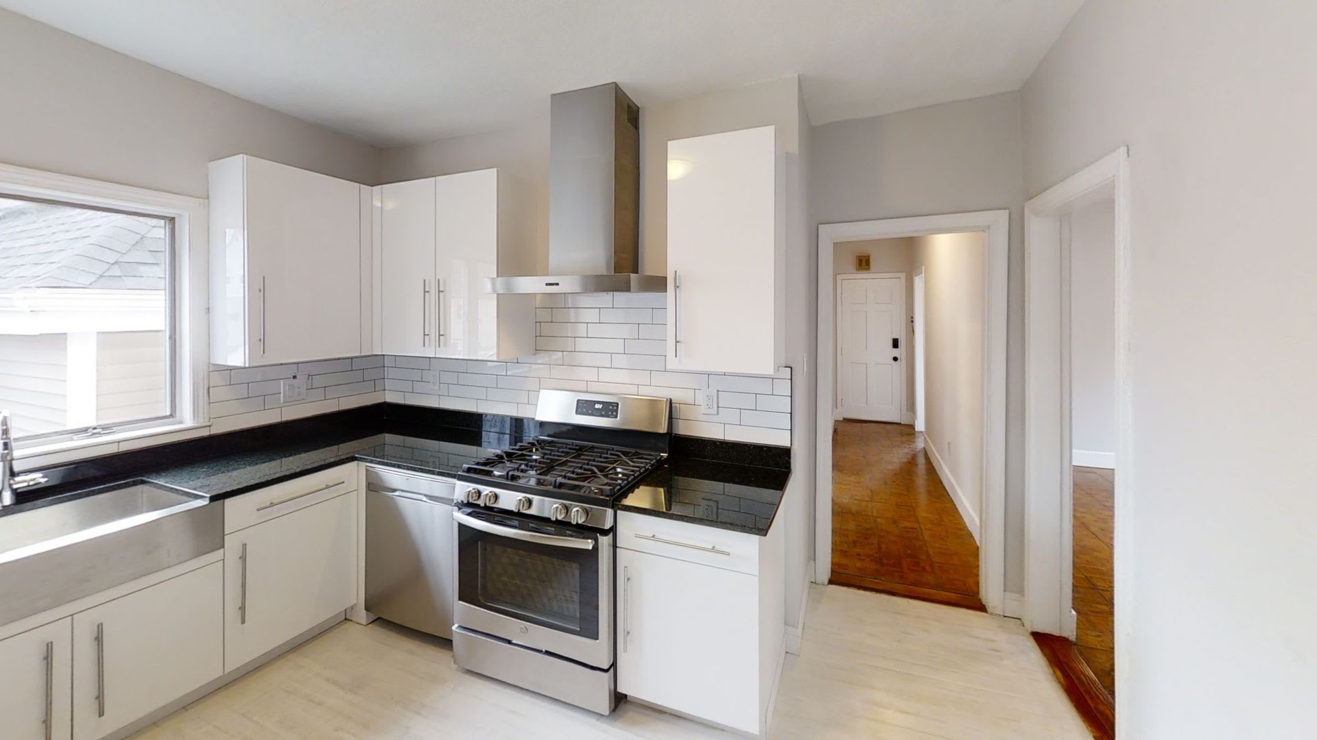 NIce 3 bed in Somerville – photo 1