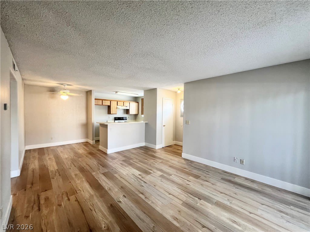 2989 Juniper Hills Boulevard – photo 2