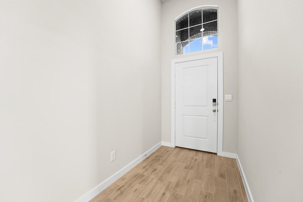 2107 Fortune Drive – photo 2