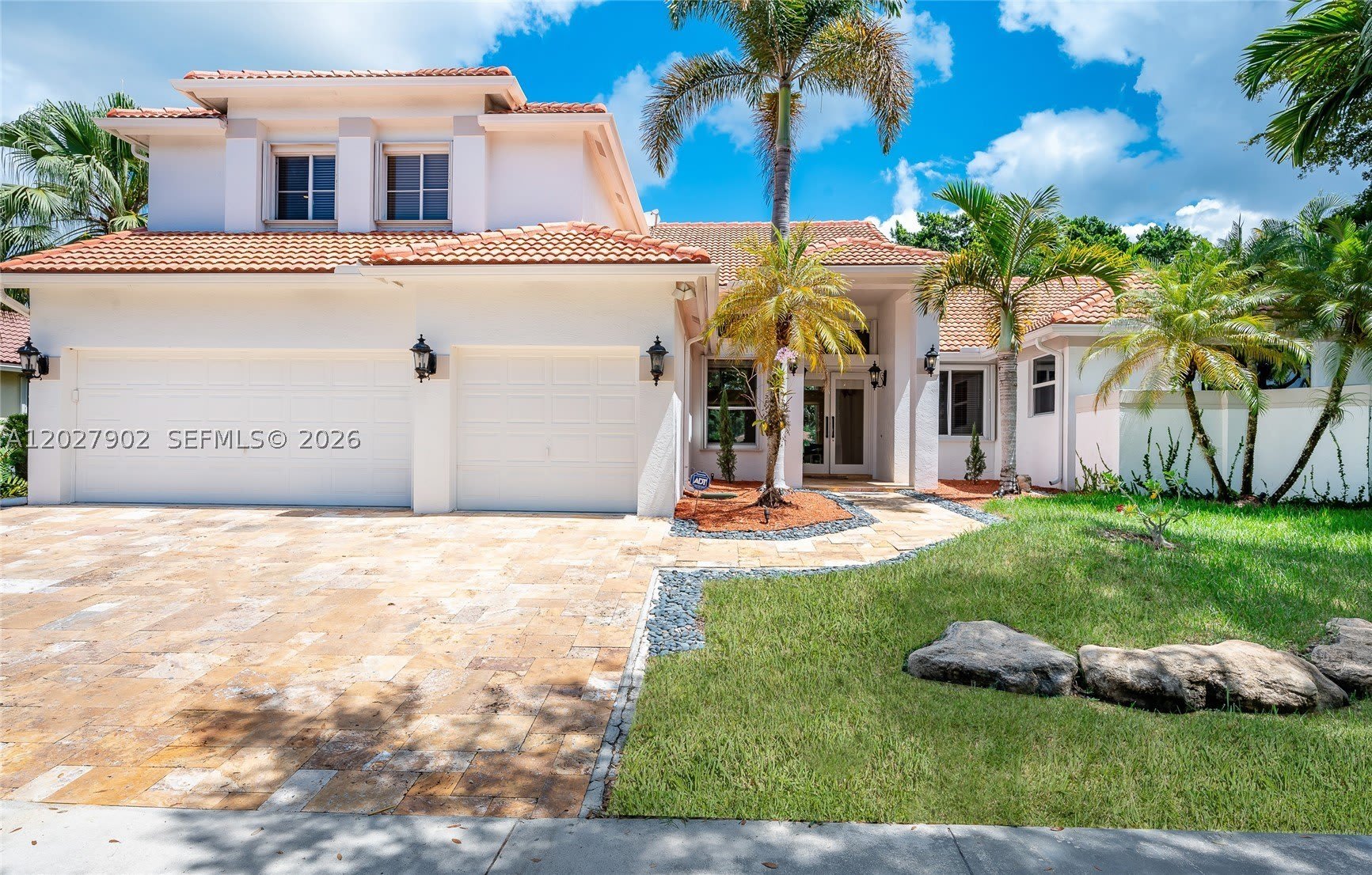 3216 Huntington – photo 4