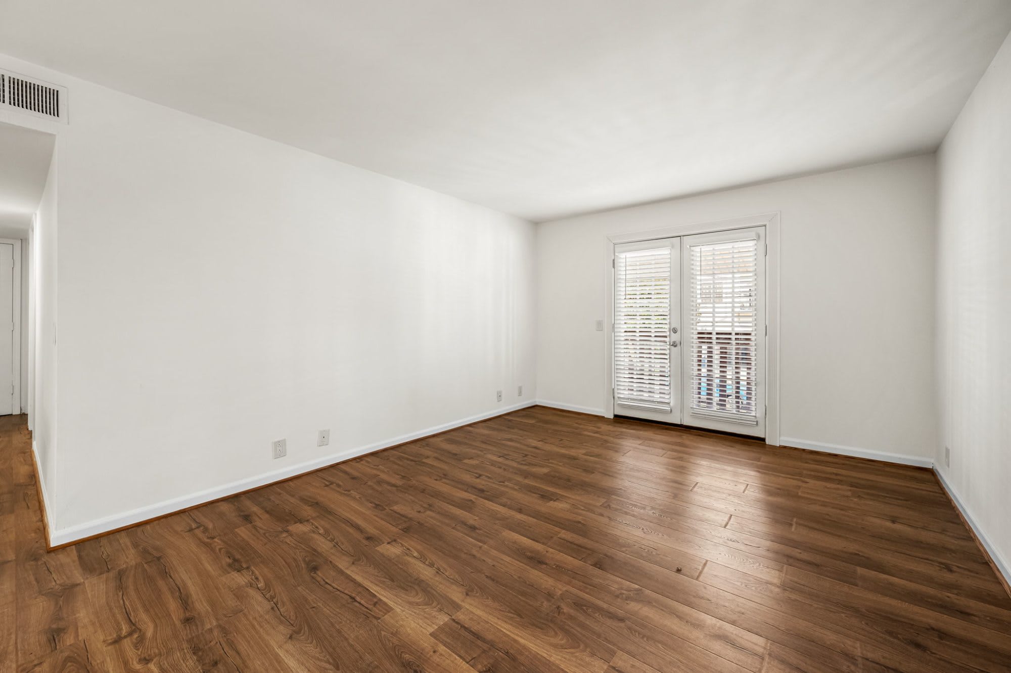 2905 Burch Avenue – photo 4