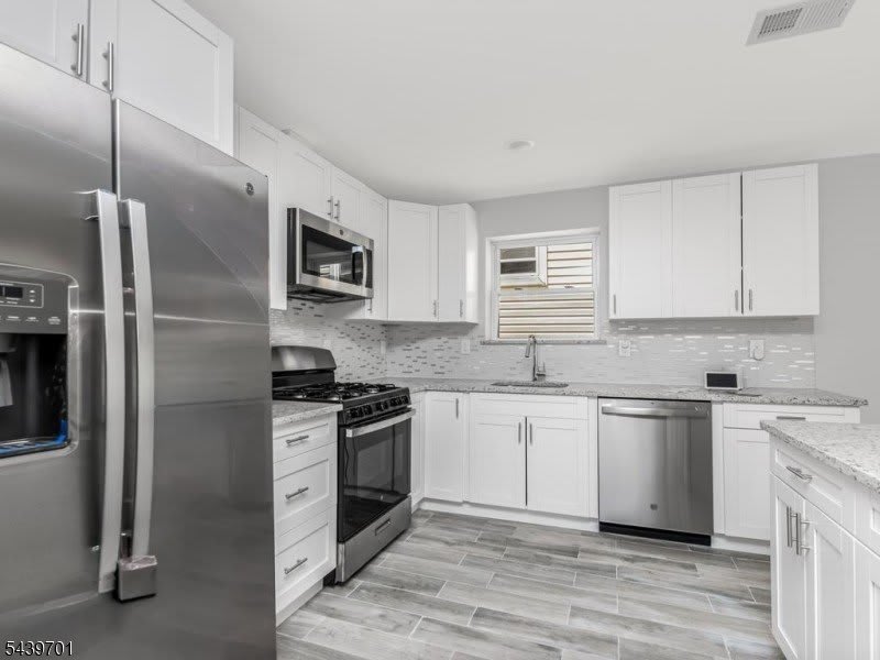 282 W Runyon Street – photo 4