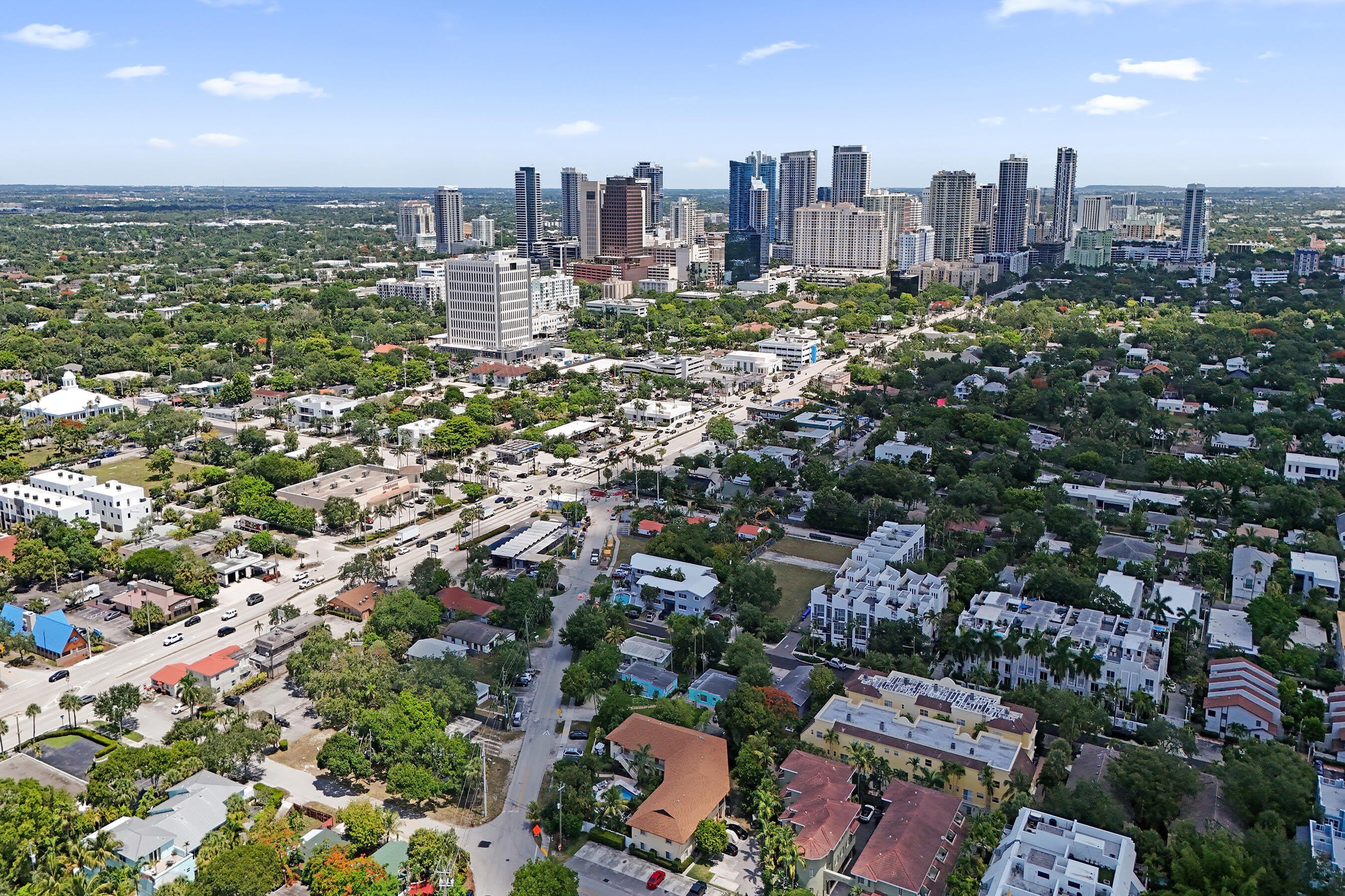 1250 Miami Road – photo 3