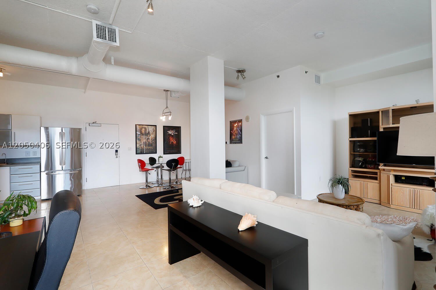 444 NE 30th St – photo 5
