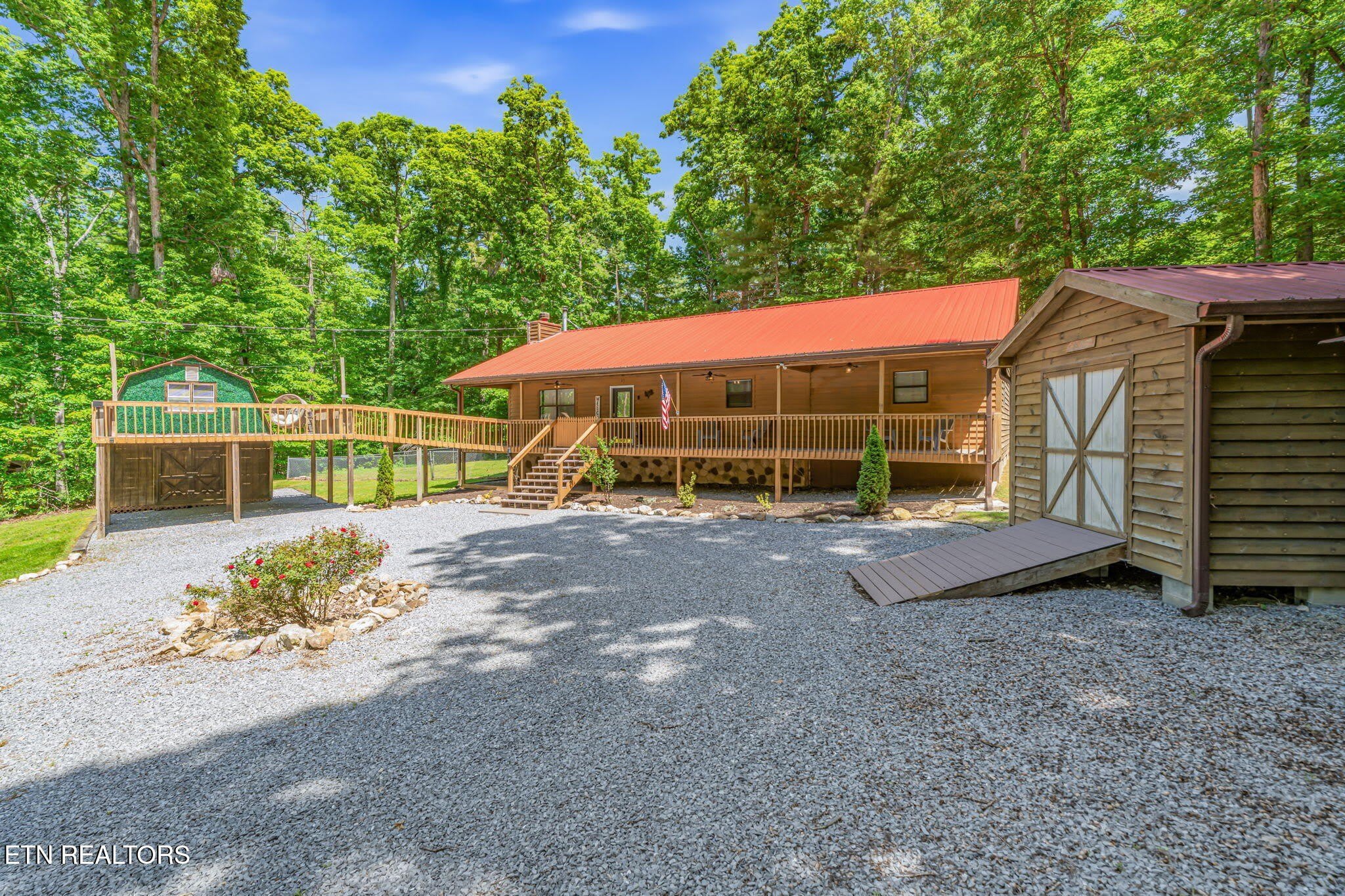 3394 Laurelwood Rd – photo 3